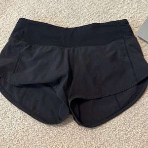 Lululemon speed up Shorts sz 2